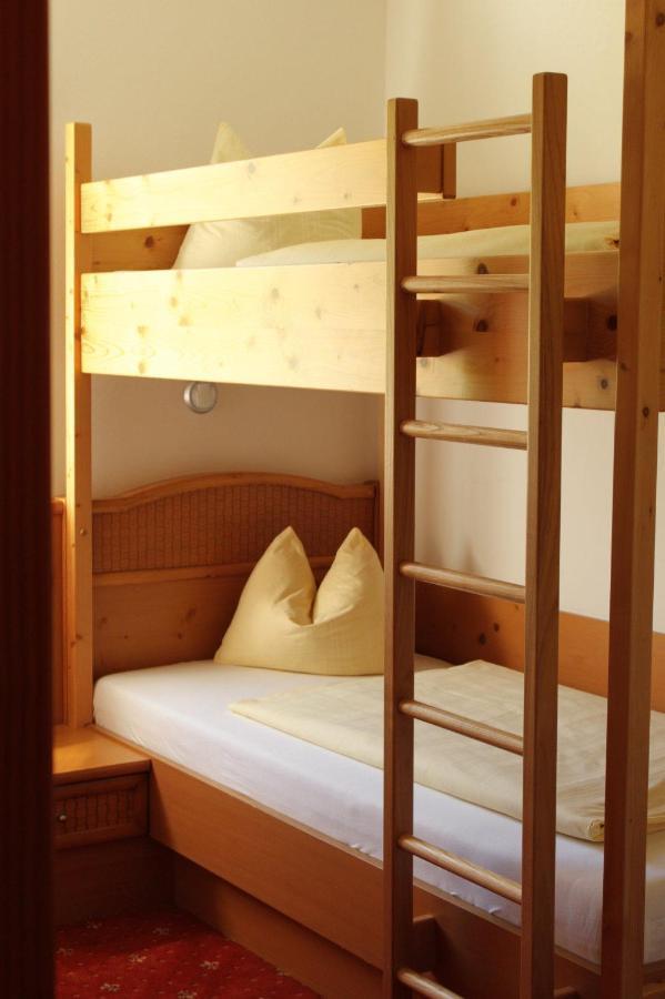 Hotel Juchhof Lermoos Ngoại thất bức ảnh